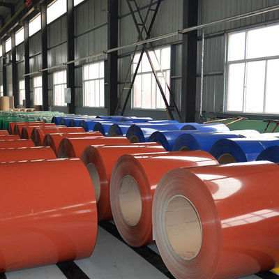 Özel renkli çinko kaplı PPGI PPGL bobini 0.21-0.50mm Kalınlığı 3-5 Ton