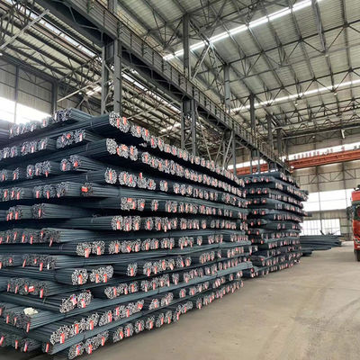 6mm-30mm Sıcak Dolaştırılmış Hafif Çelik Rebars HRB335 HRB400 HRB500 İnşaat için